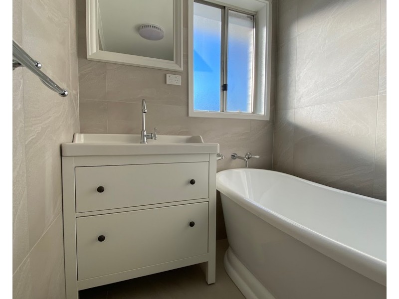 12 Ullamulla Crescent, Karabar NSW 2620