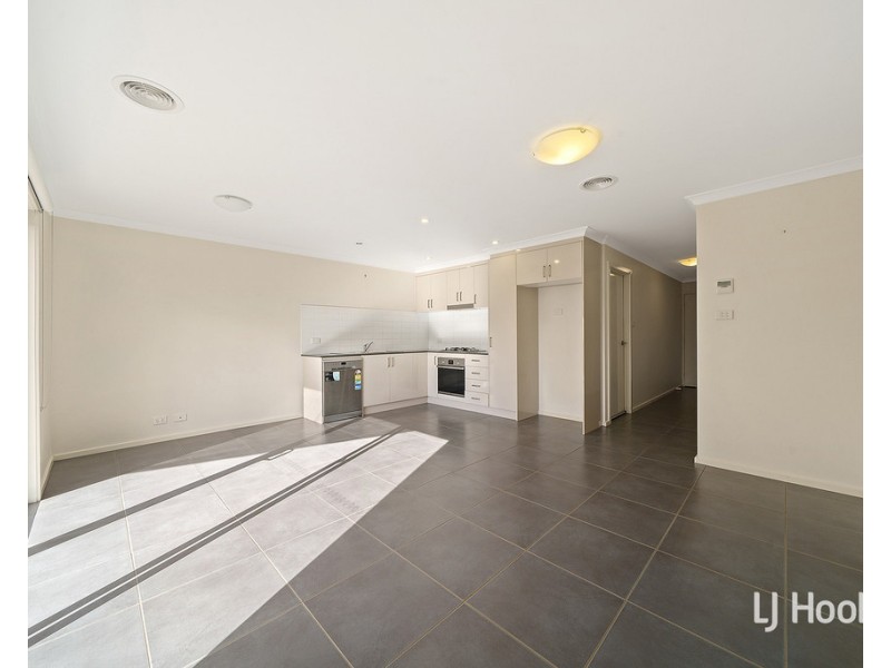 12/3 Broughton Place, Queanbeyan NSW 2620