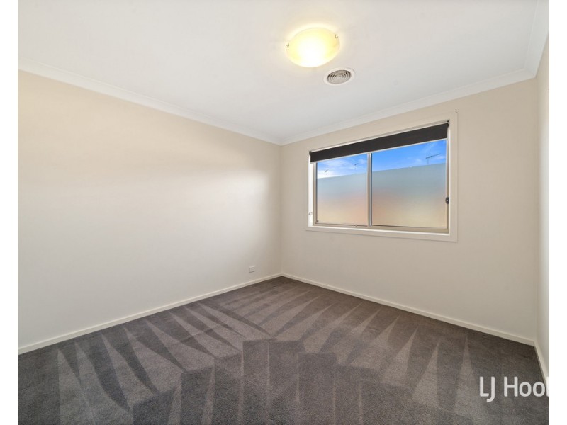 12/3 Broughton Place, Queanbeyan NSW 2620