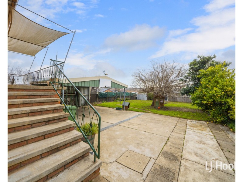 7 Ernest Street, Crestwood NSW 2620