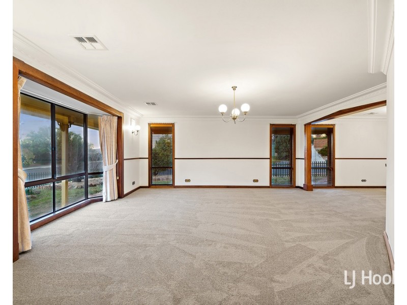 27 Rusten Street, Karabar NSW 2620