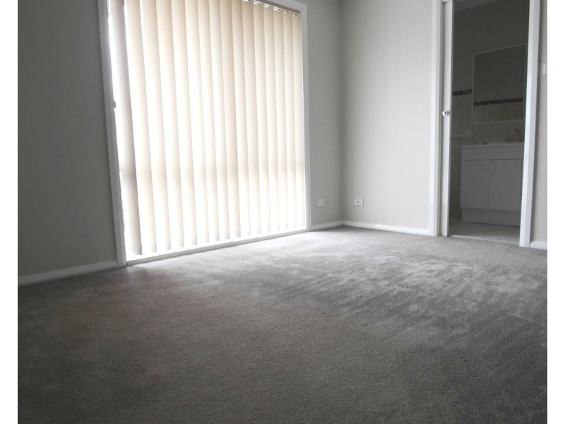 5/1B McKeahnie Street, Queanbeyan NSW 2620