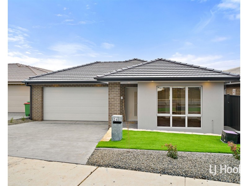 24 Rogers Road, Googong NSW 2620