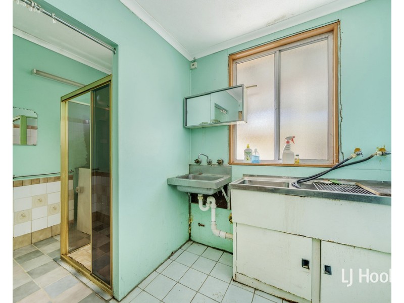 88-90 Foxlow St, Captains Flat NSW 2623