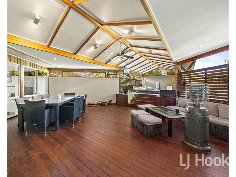 18 Elm Way, Jerrabomberra NSW 2619