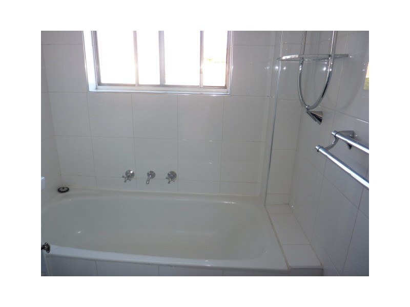 13/3-5 Davison Street, Queanbeyan NSW 2620