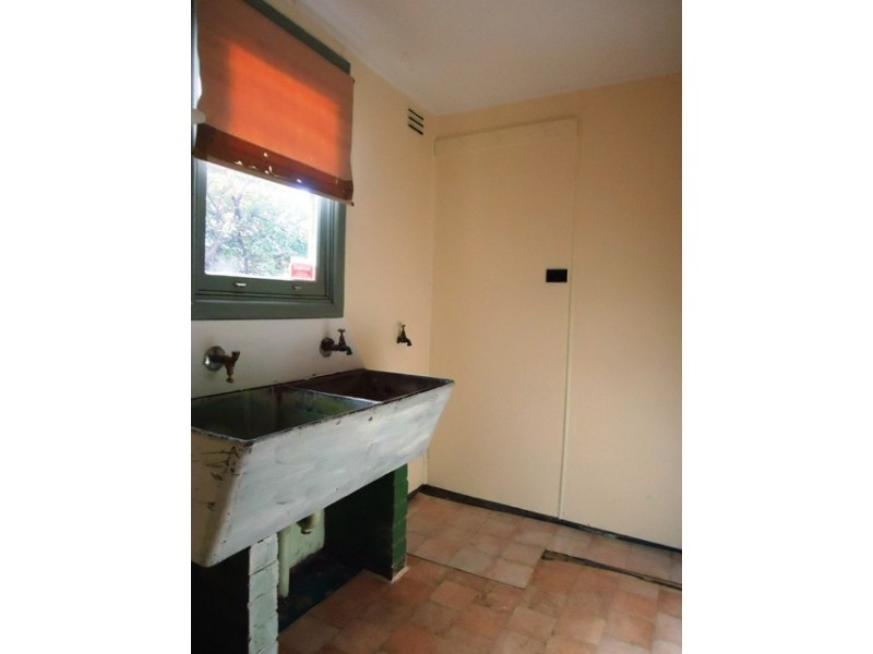 72 Collett Street, Queanbeyan NSW 2620