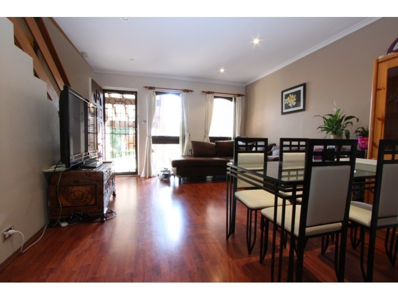 5/12 Nimmitabel Street, Queanbeyan NSW 2620