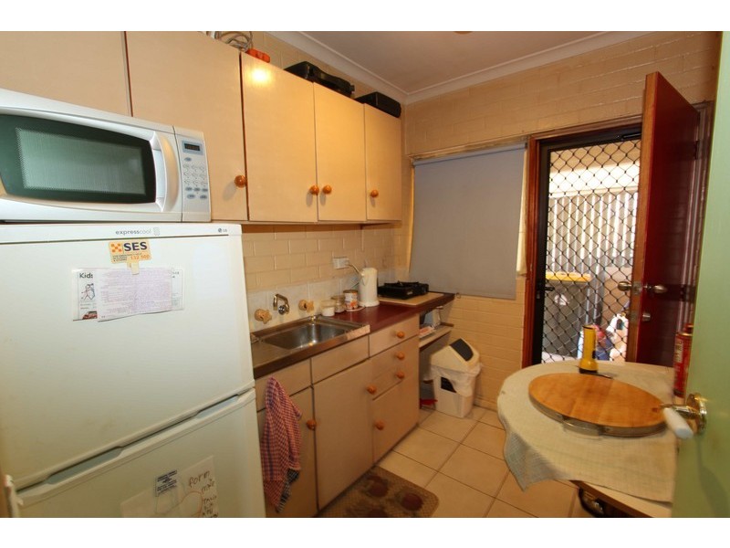 1/13 Gilmore Place, Queanbeyan NSW 2620