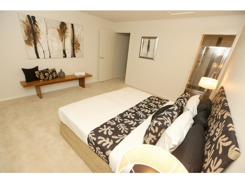 2/6 Adams Street, Queanbeyan NSW 2620