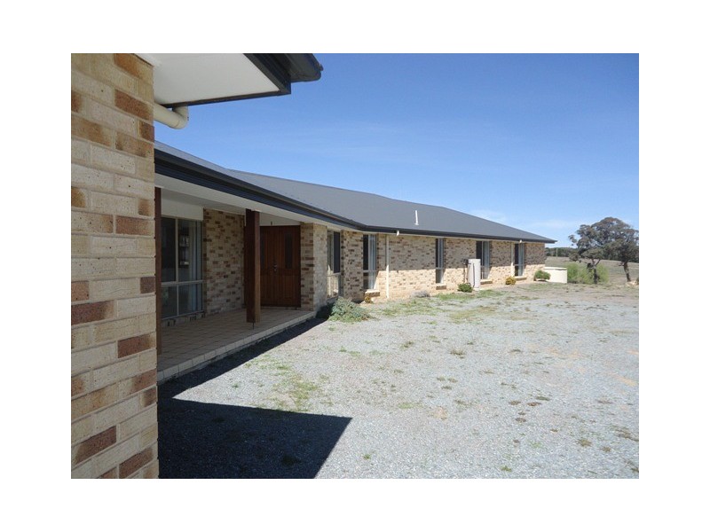 1/96 Doust Road, Bywong NSW 2621