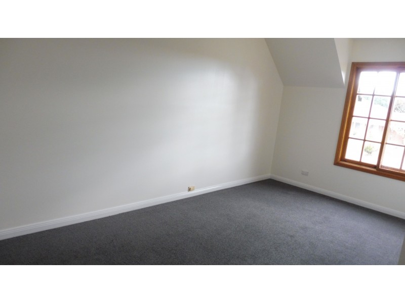 7 Forest Drive, Jerrabomberra NSW 2619