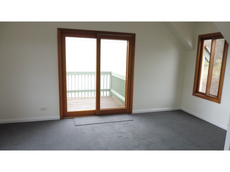 7 Forest Drive, Jerrabomberra NSW 2619