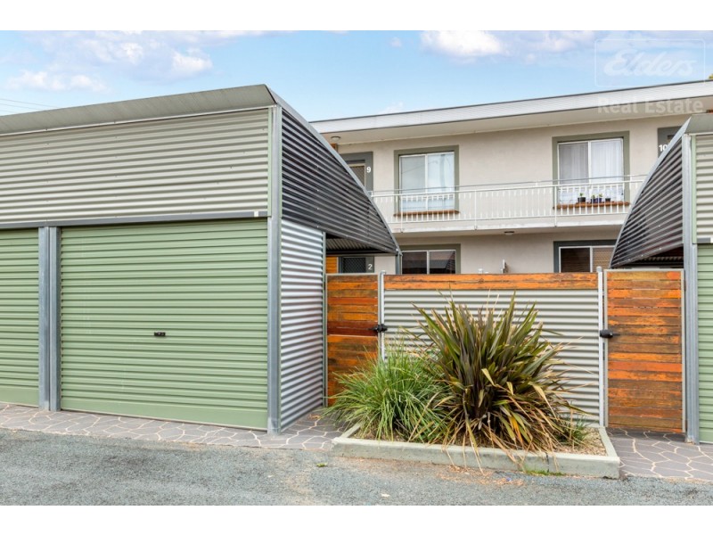 2/8 Davison Street, Queanbeyan NSW 2620