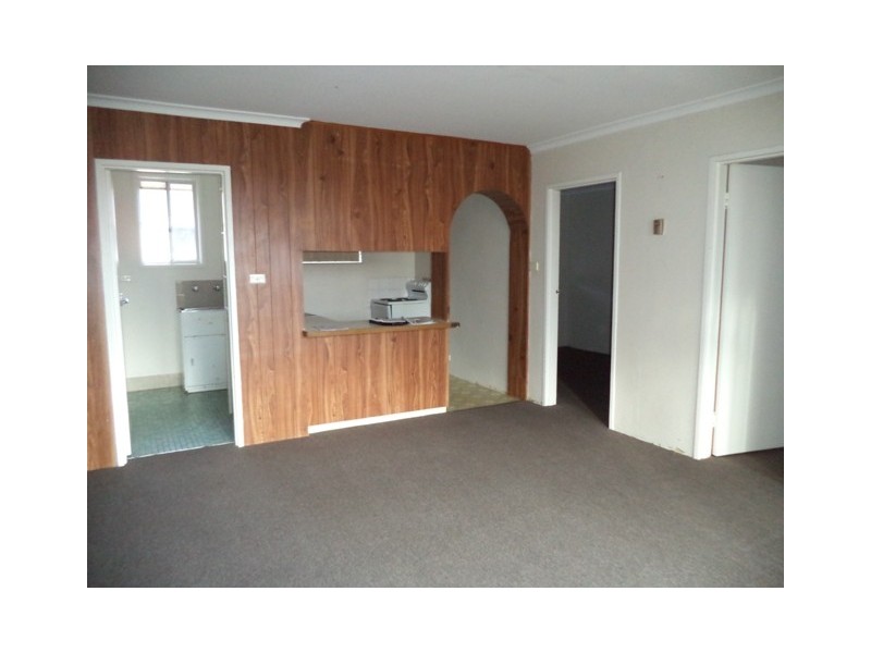 12/102 Henderson Road, Queanbeyan NSW 2620