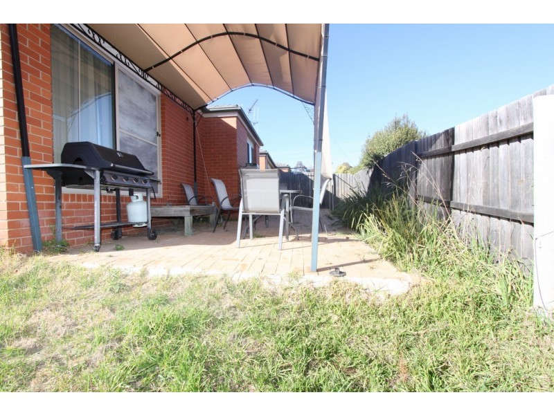 2/34-36 Pannamena Crescent, Jerrabomberra NSW 2619