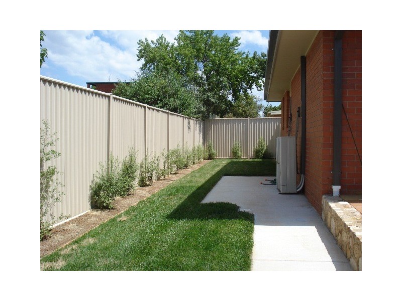 3/22 Broughton Place, Queanbeyan NSW 2620