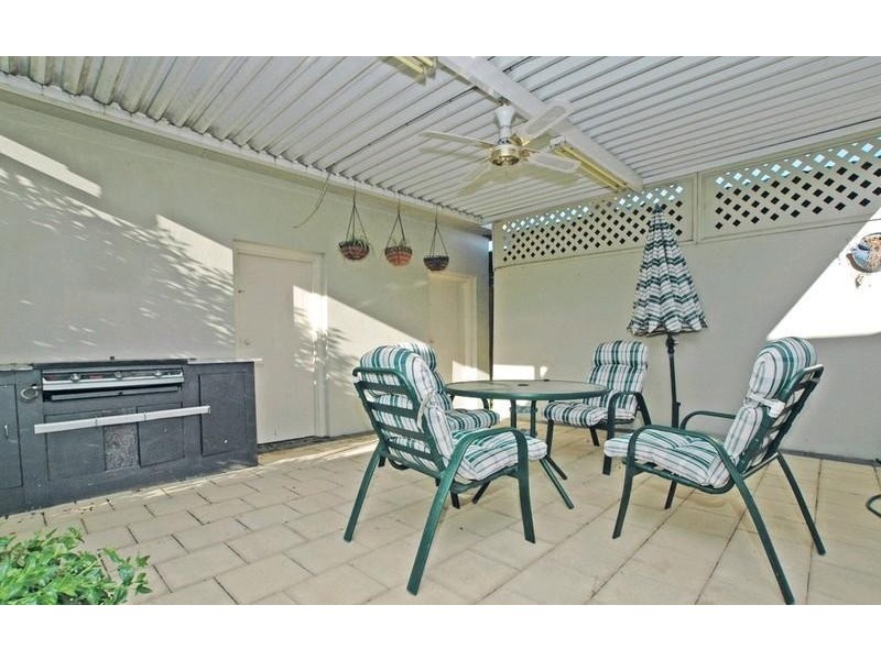 15 Munro Road, Queanbeyan NSW 2620