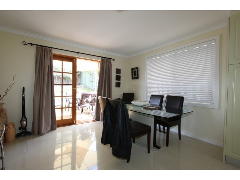 19 Crinoline, Queanbeyan NSW 2620