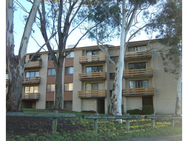33/5 Crest Road, Queanbeyan NSW 2620