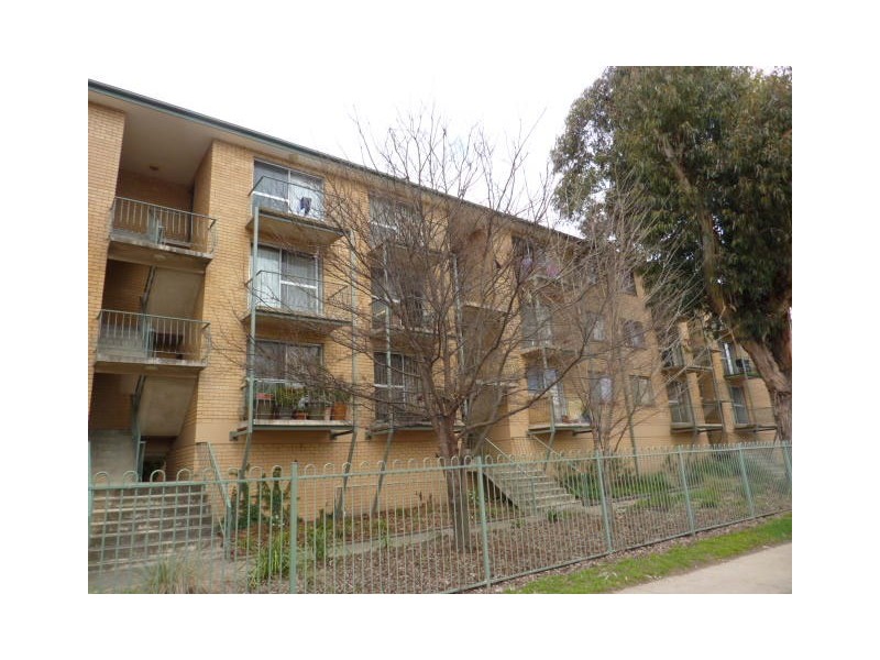 13/1 Mowatt Street, Queanbeyan NSW 2620