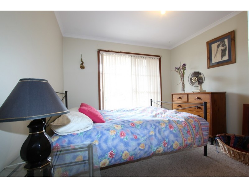 6/9-15 Torpy Place, Jerrabomberra NSW 2619