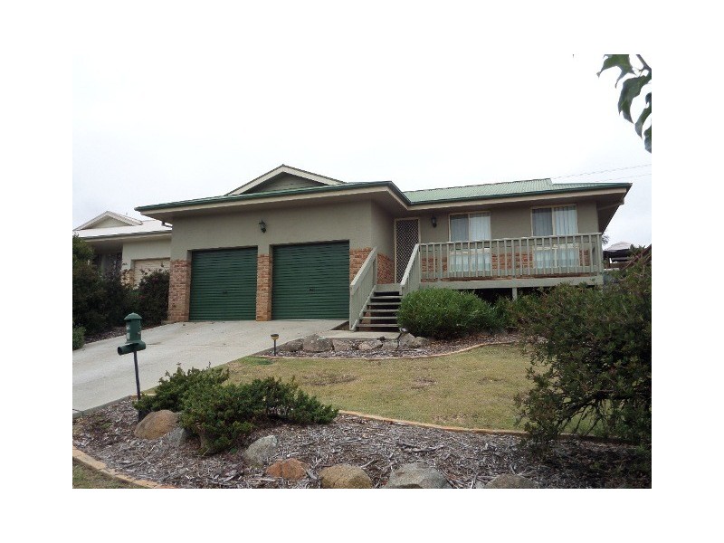 21 Telopea Place, Queanbeyan NSW 2620