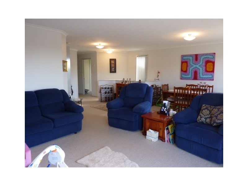 3/8 Kenny Place, Queanbeyan NSW 2620