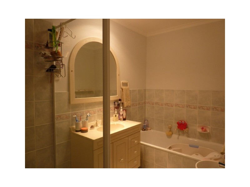 3/8 Kenny Place, Queanbeyan NSW 2620