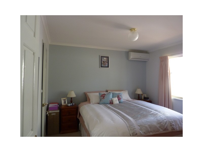 3/8 Kenny Place, Queanbeyan NSW 2620