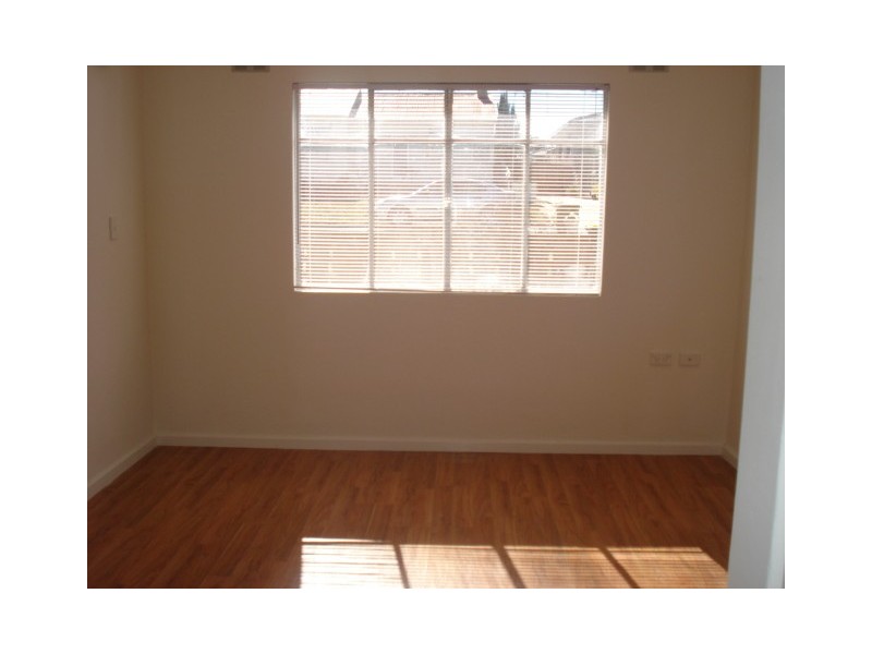 8 O’Neil Street, Queanbeyan NSW 2620