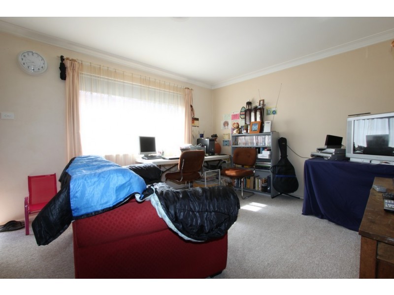 2/56 Atkinson Street, Queanbeyan NSW 2620