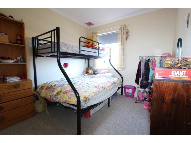 2/56 Atkinson Street, Queanbeyan NSW 2620