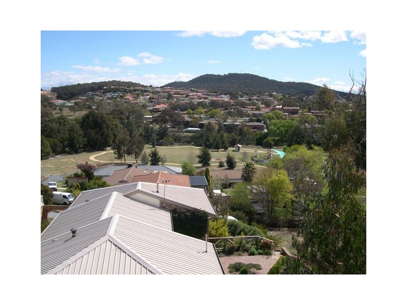 2/14 Caroline Place, Queanbeyan NSW 2620