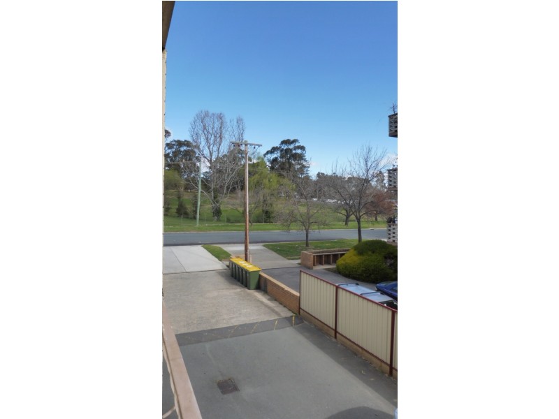 5/63 Molonglo Street, Queanbeyan NSW 2620
