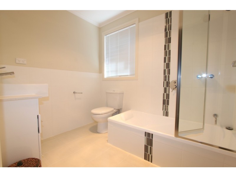 5/83  Tharwa Road, Queanbeyan NSW 2620