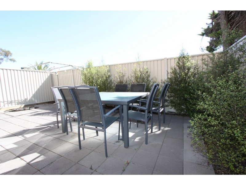 5/83  Tharwa Road, Queanbeyan NSW 2620