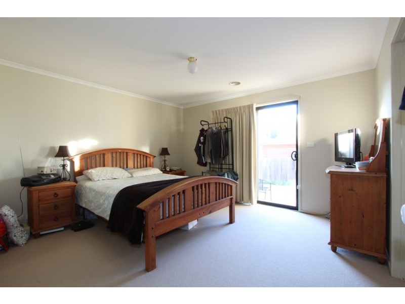 19 Tooroonga Crescent, Jerrabomberra NSW 2619