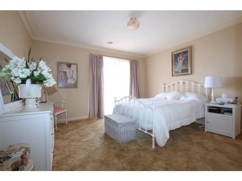 56A Sassafras Crescent, Queanbeyan NSW 2620