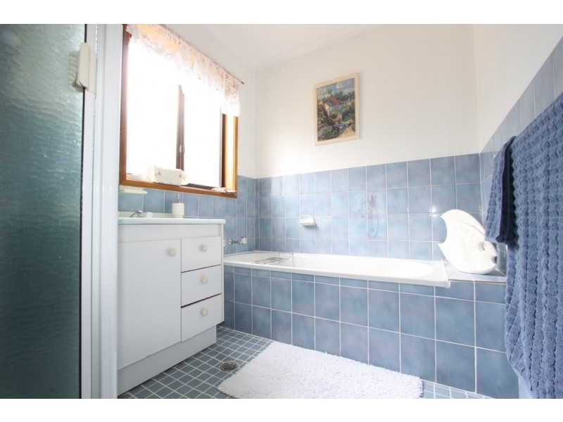 56A Sassafras Crescent, Queanbeyan NSW 2620