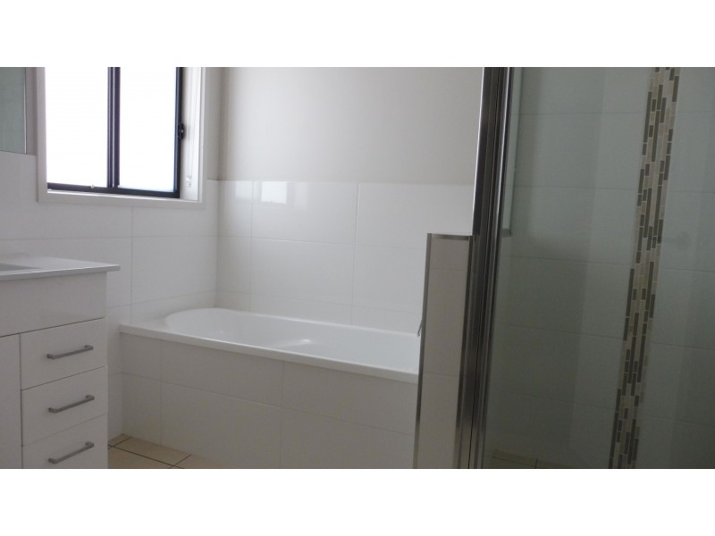 8/36 Cameron Road, Queanbeyan NSW 2620