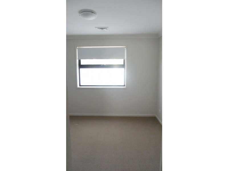 8/36 Cameron Road, Queanbeyan NSW 2620