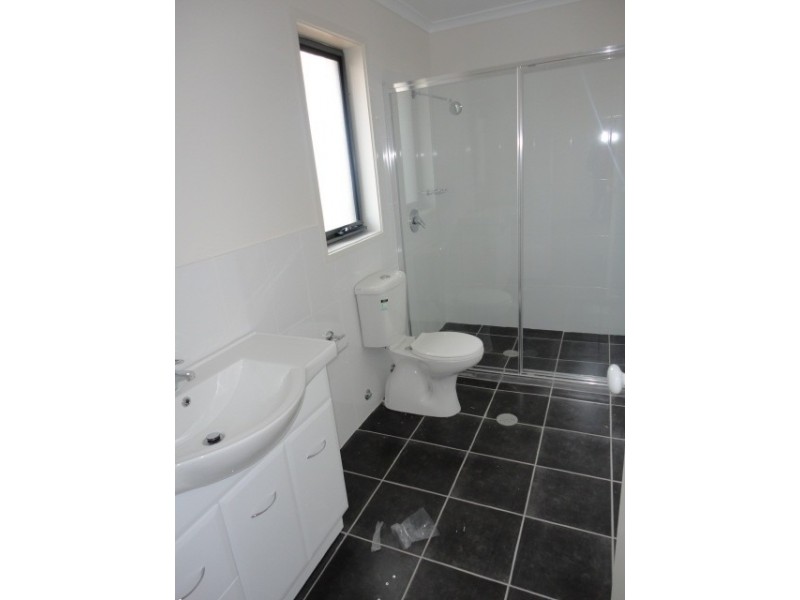 1/25 Crest Road, Queanbeyan NSW 2620