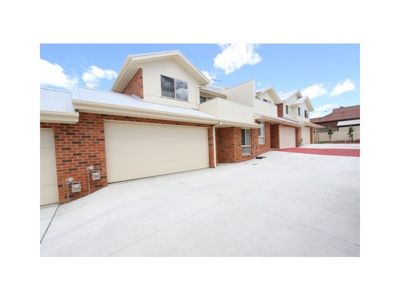 6/5  Moore Street, Queanbeyan NSW 2620