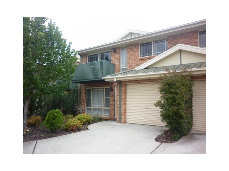 3/25 Uriarra Road, Queanbeyan NSW 2620