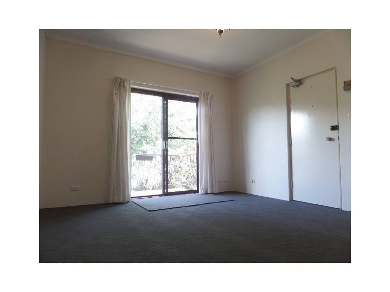 17/5 Mowatt Street, Queanbeyan NSW 2620