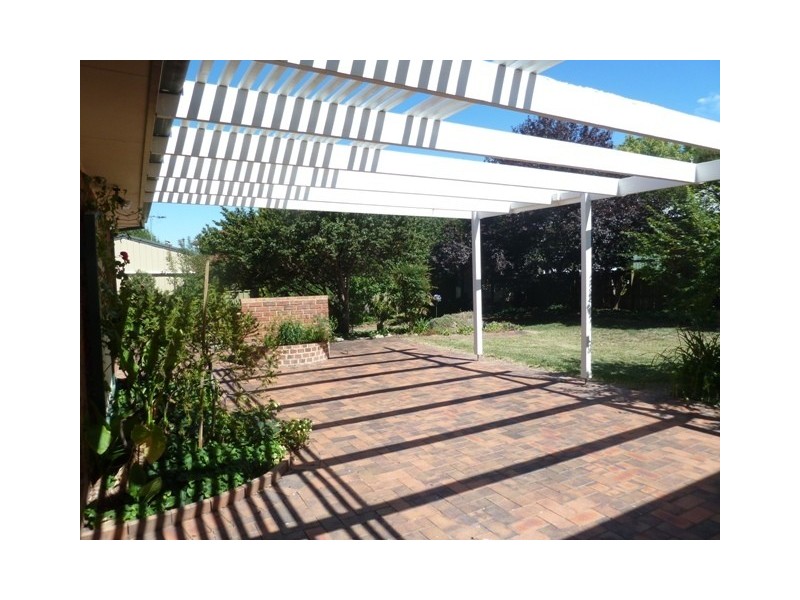 69 Bicentennial Drive, Jerrabomberra NSW 2619