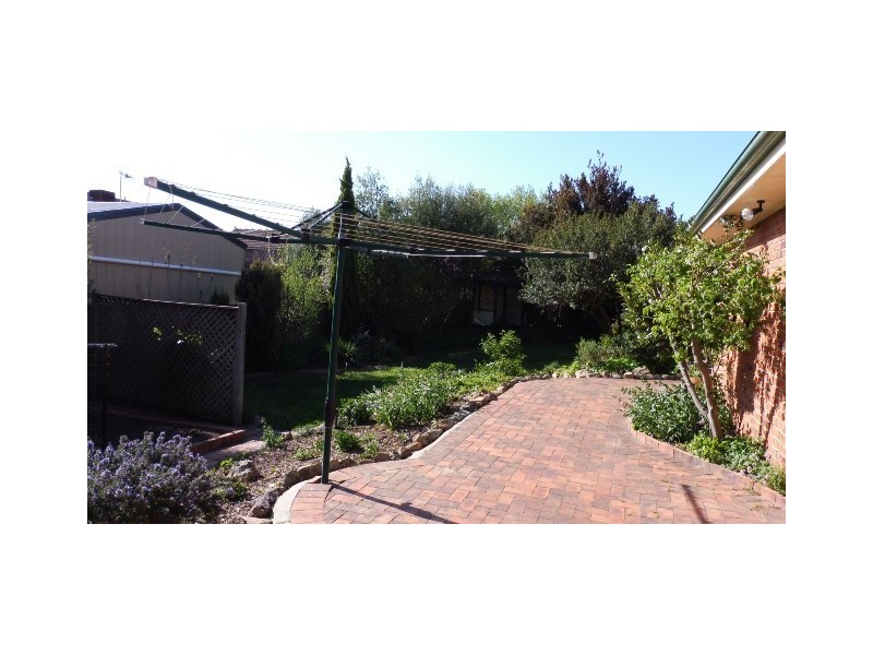 69 Bicentennial Drive, Jerrabomberra NSW 2619
