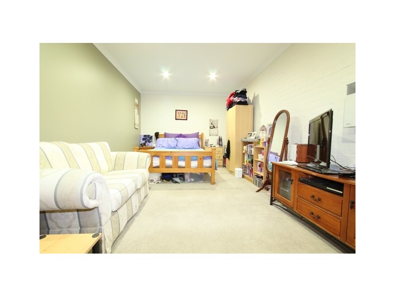 9 Kowa Place, Jerrabomberra NSW 2619