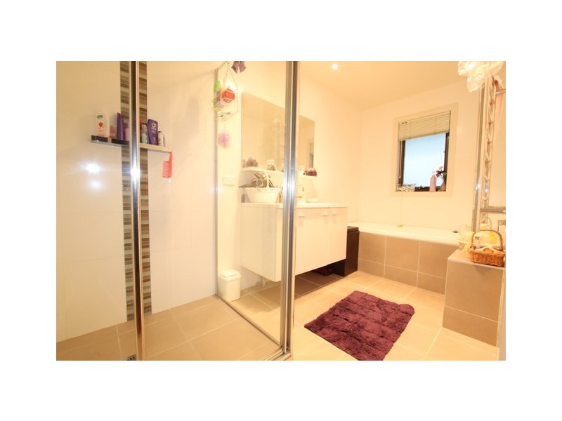 9 Kowa Place, Jerrabomberra NSW 2619